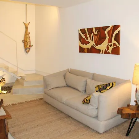 10 Boutique House
